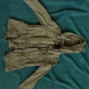 Army Green 3/4 sleeve jacket